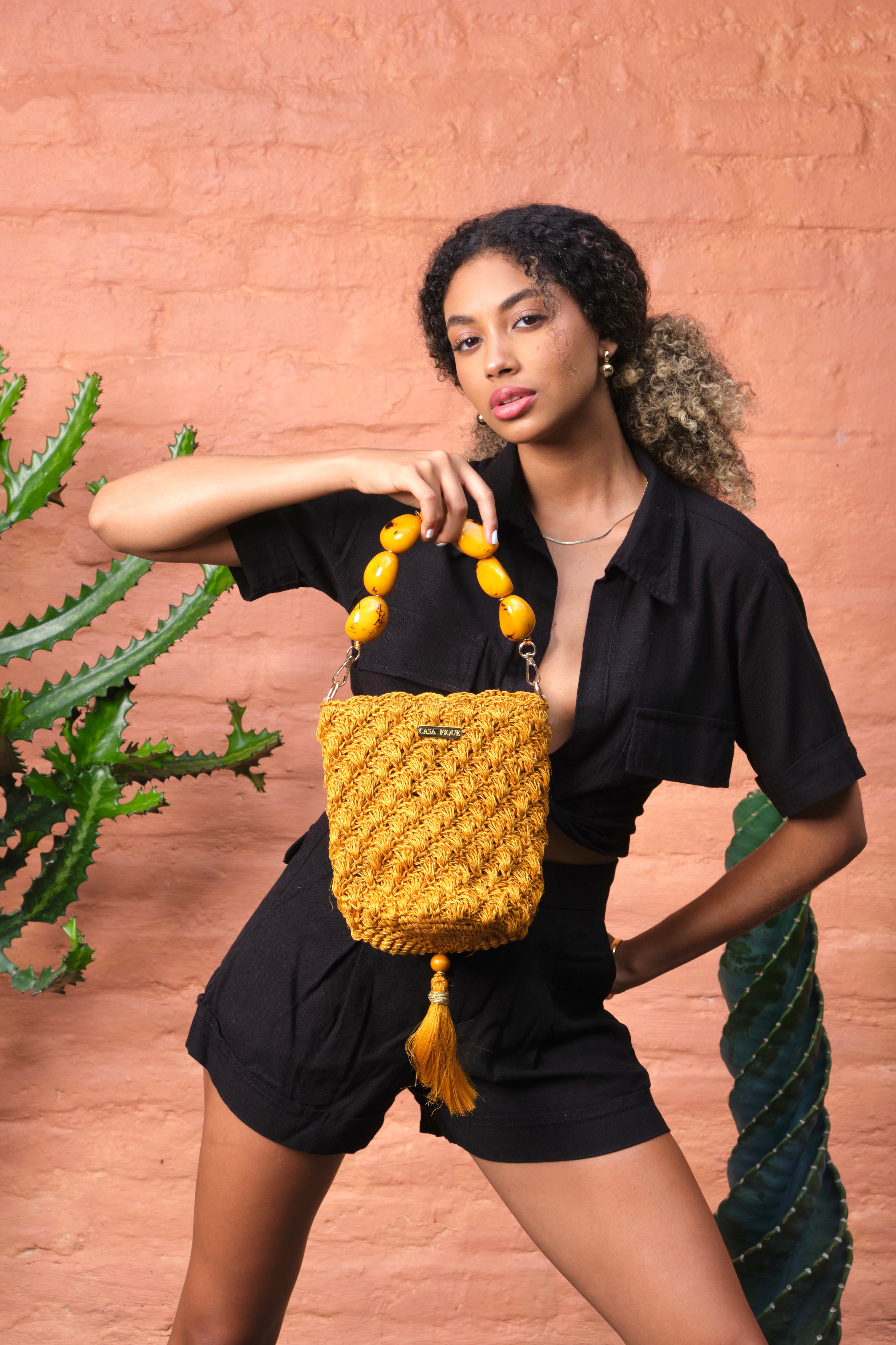 VERA BAG GOLDEN
